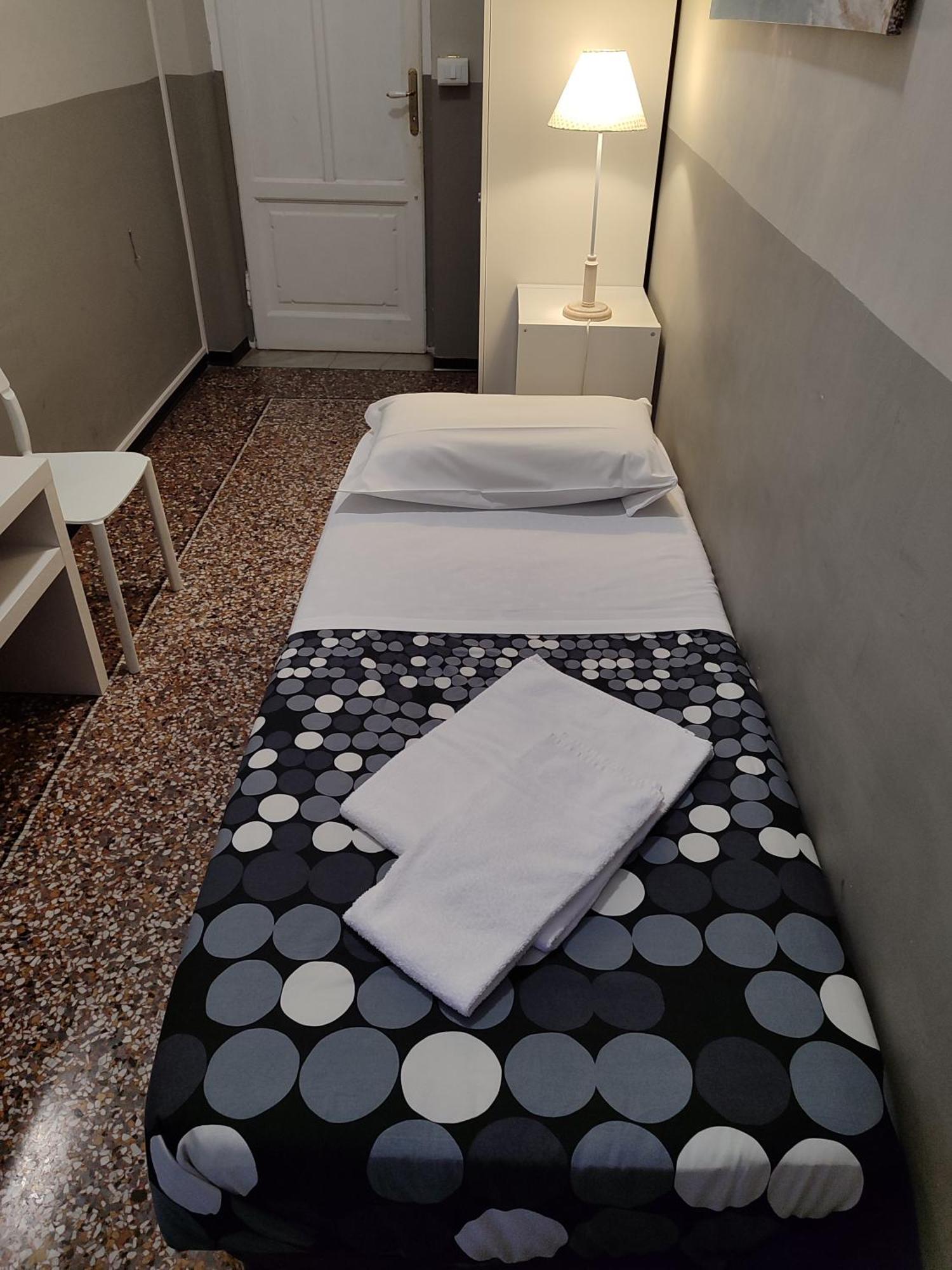 Guesthouse La Briosa Nicole Генуа Екстериор снимка