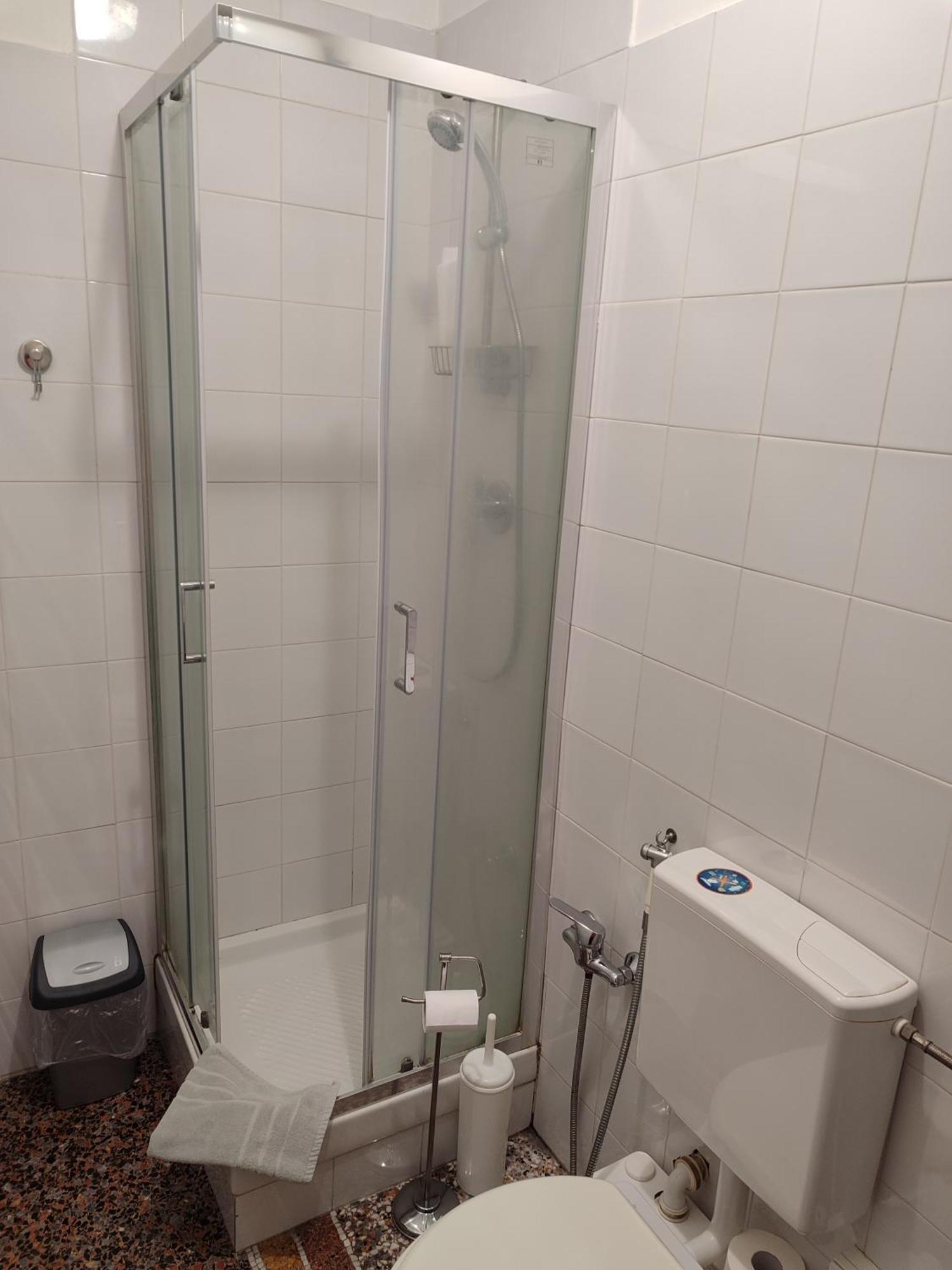 Guesthouse La Briosa Nicole Генуа Екстериор снимка