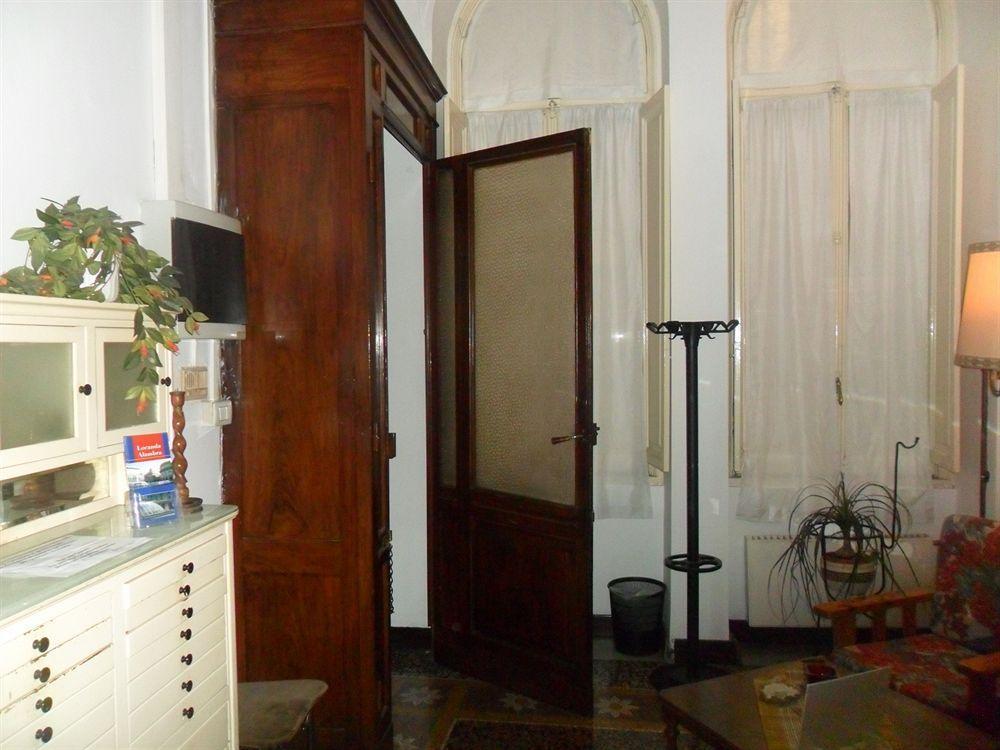 Guesthouse La Briosa Nicole Генуа Екстериор снимка