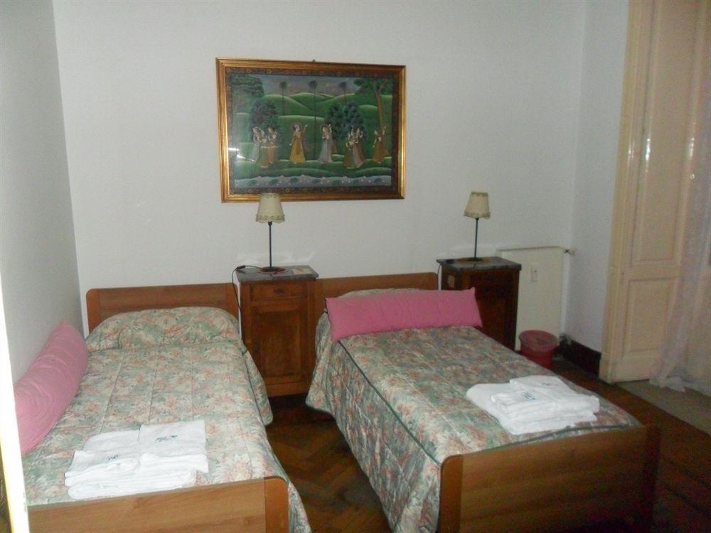 Guesthouse La Briosa Nicole Генуа Екстериор снимка