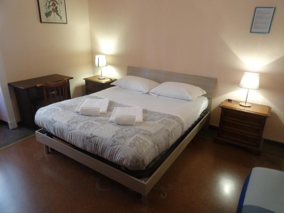 Guesthouse La Briosa Nicole Генуа Екстериор снимка
